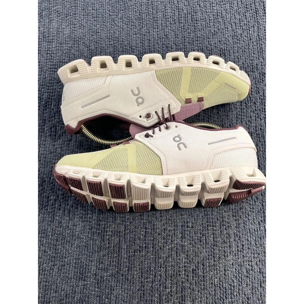 On Cloud 5 On Running Shoes Ice Haze Hay Dust Rose Low Top Sneakers